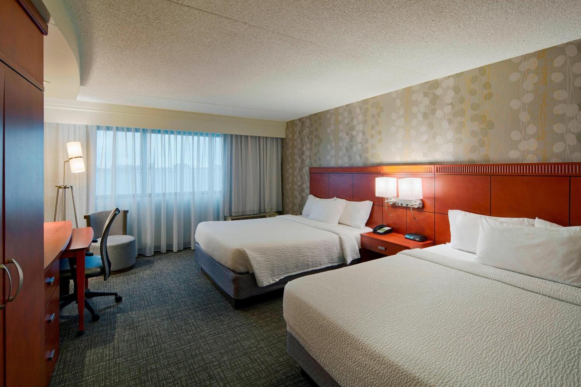 Hotel Courtyard By Marriott West/hilliard